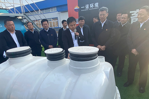 赤峰市党政考察团莅临九游会最新地址
进行参观考察 赤峰市党政考察团莅临九游会最新地址
进行参观考察