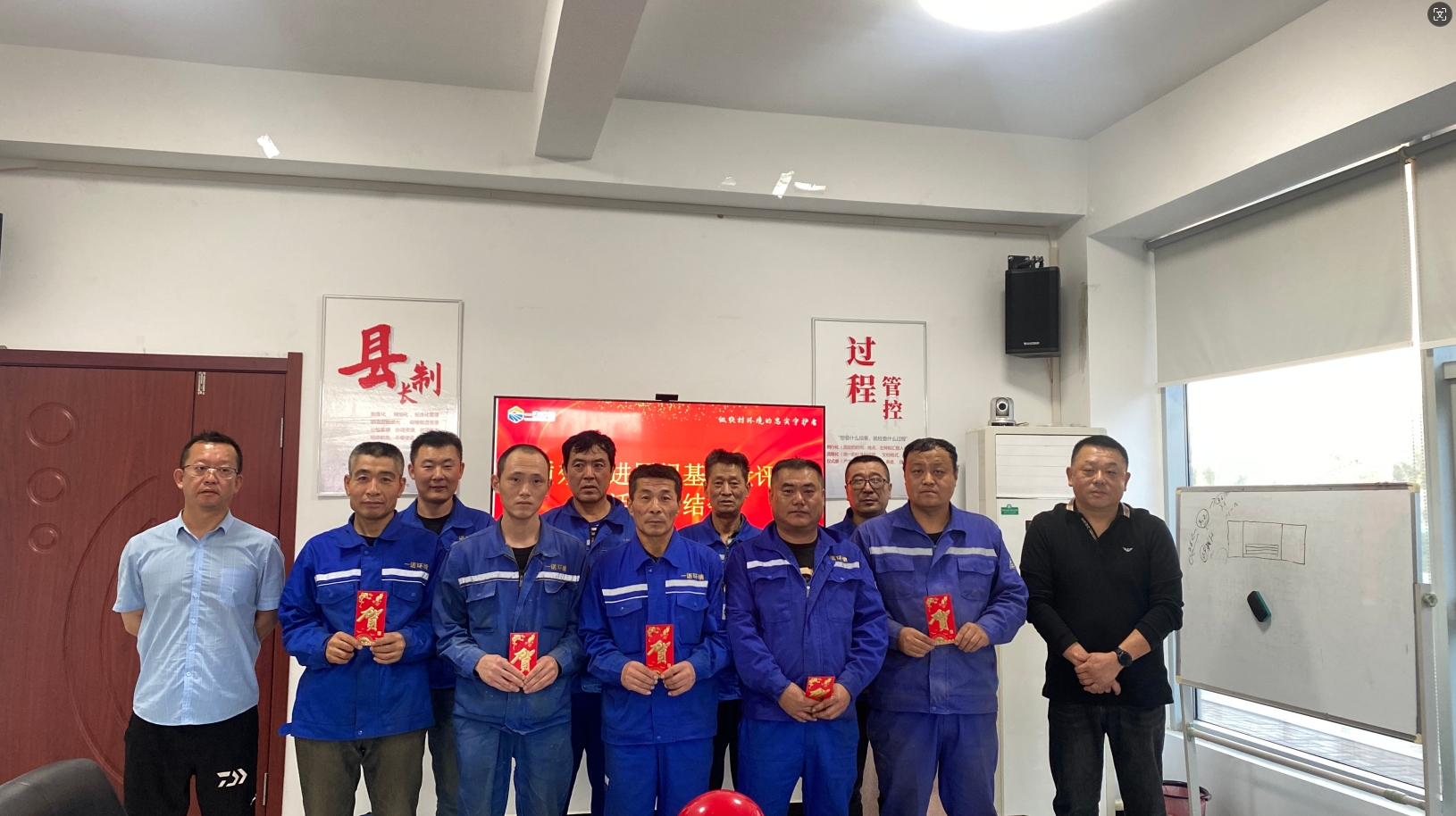 1727593740379759.png 1727593740379759.png